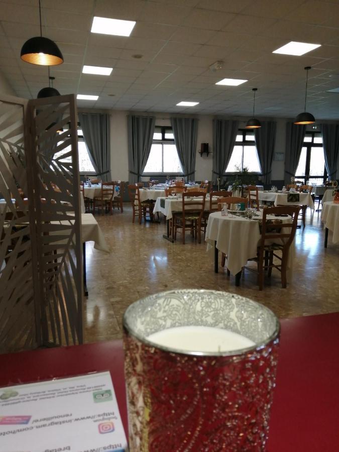 Hotel Restaurant La Grenouillere Vitré المظهر الخارجي الصورة