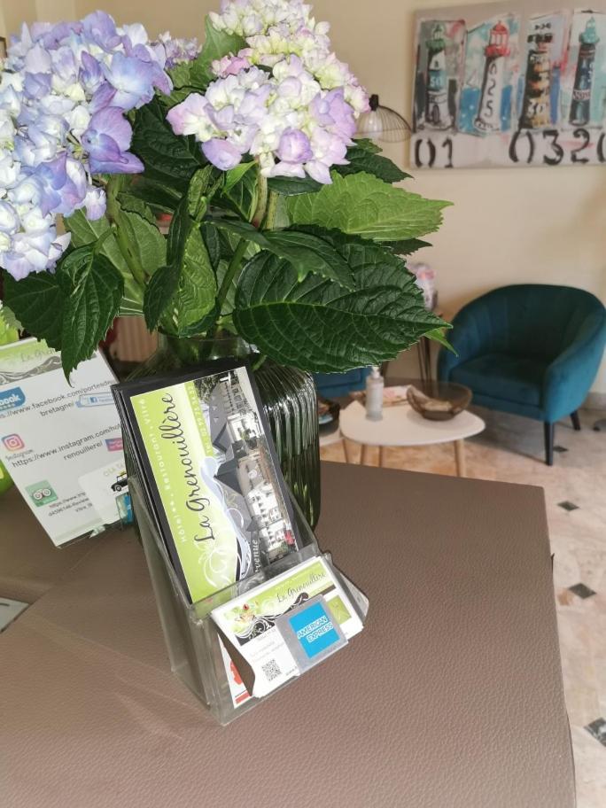 Hotel Restaurant La Grenouillere Vitré المظهر الخارجي الصورة