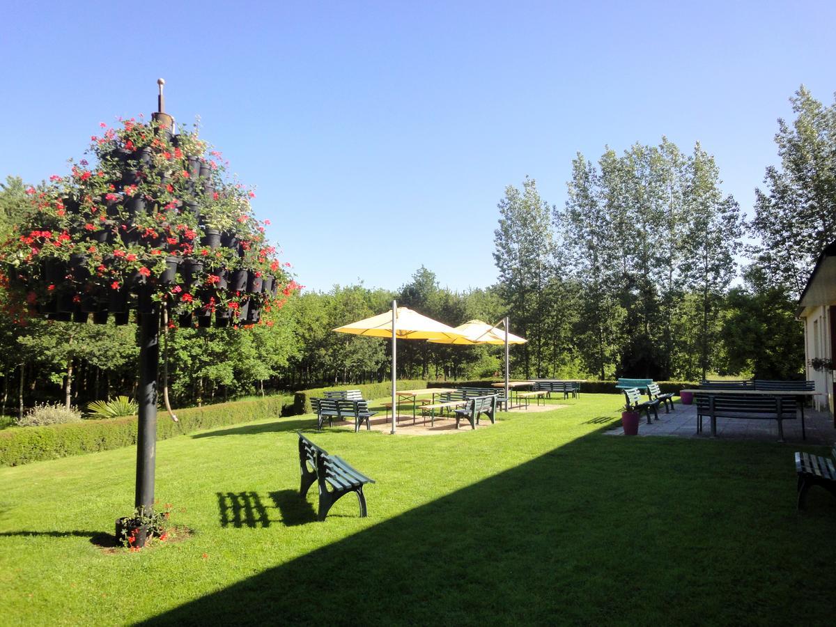 Hotel Restaurant La Grenouillere Vitré المظهر الخارجي الصورة